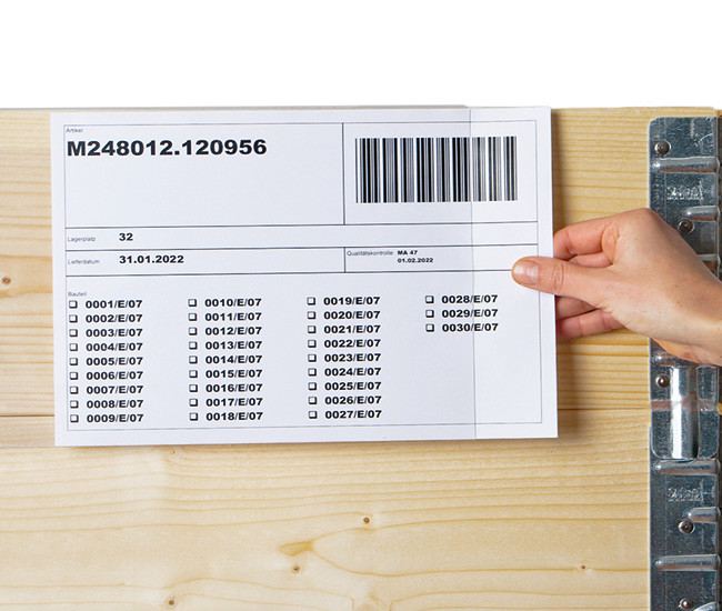 Stable pockets for pallet collars - closed