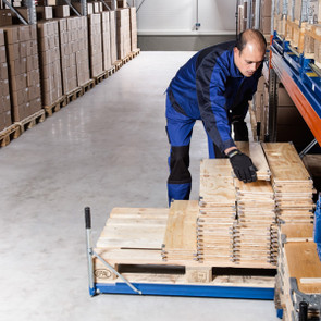 Standard floor mounted pull-out units | Loading from forklift corridor