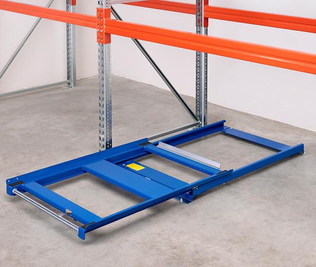 Floor rails