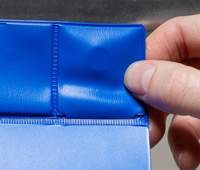 Magnetic pockets with neodym magnets