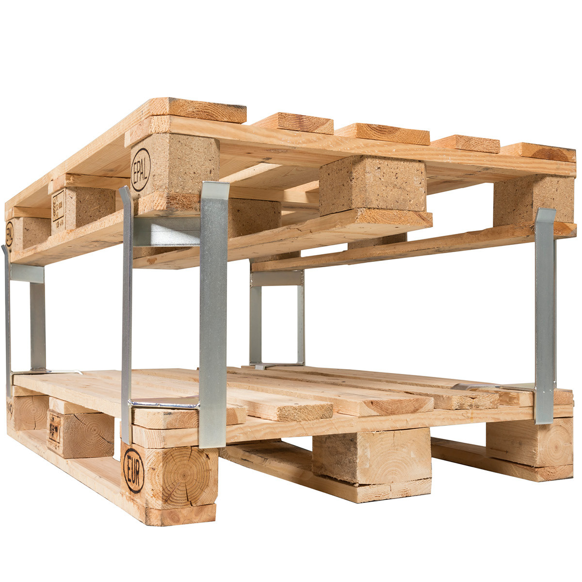 Distancers for pallet - pallet