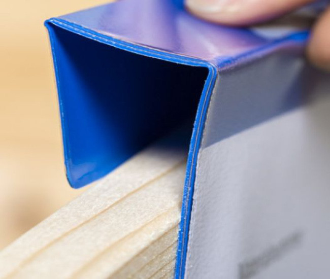 Pockets for pallet collars