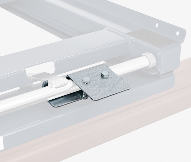 Foot unlocking system for pull-out unit