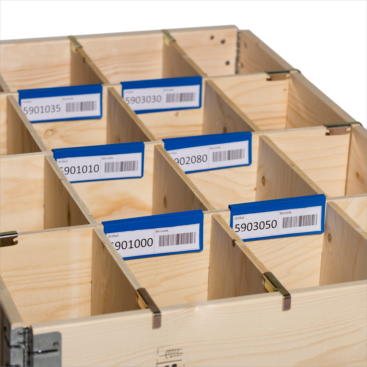 Pockets for pallet collar dividers