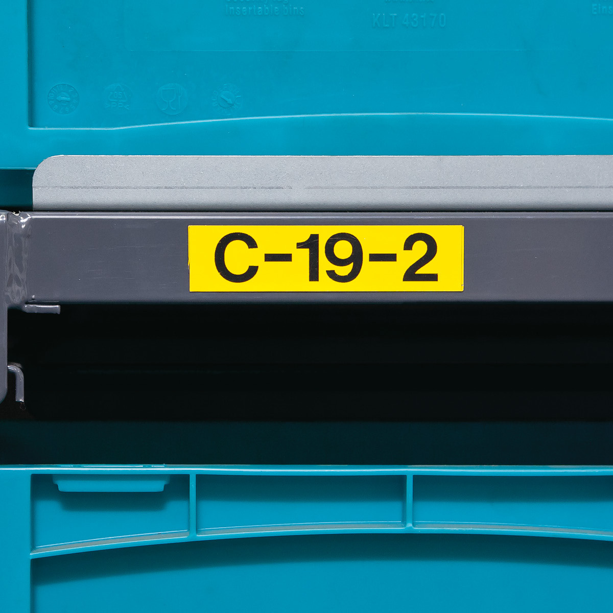 Self-adhesive labels - printed