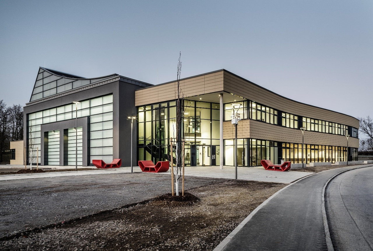 Musterfabrikhalle TZ Puls in Dingolfing - Außenansicht